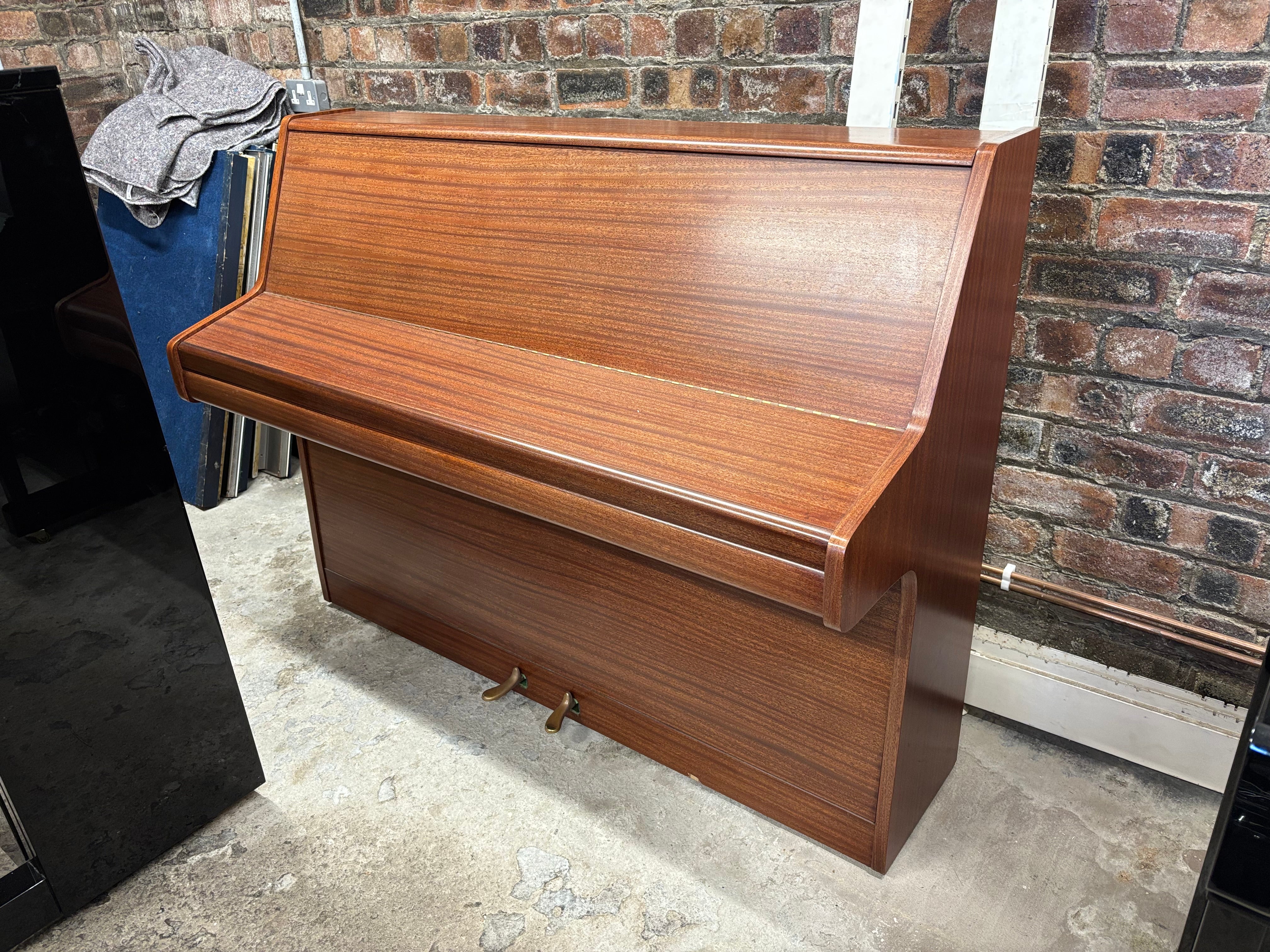 Bentley 108cm Walnut Piano
